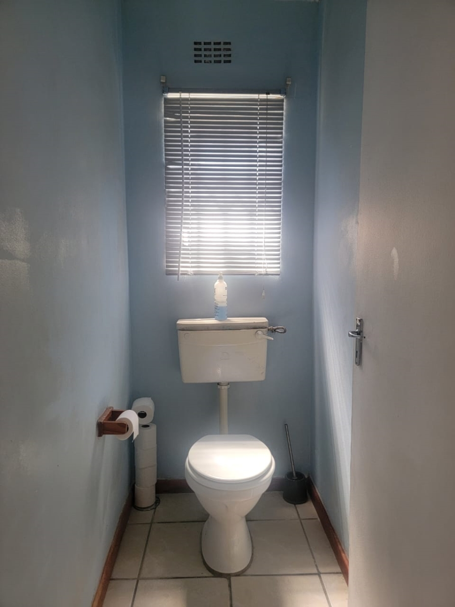 To Let 2 Bedroom Property for Rent in Highbury Park Western Cape